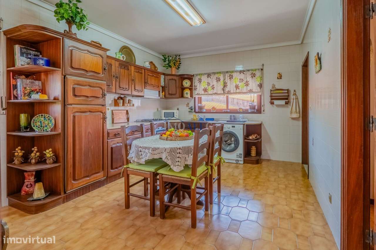 Moradia T5 em Santa Joana perto do centro de Aveiro-14