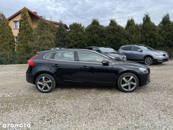 Volvo V40 - 4