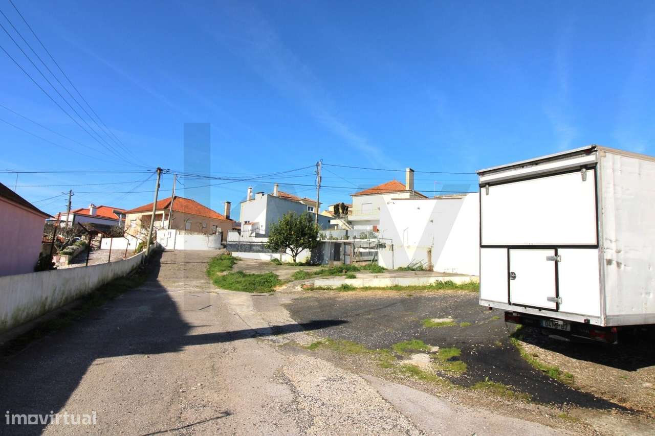 Armazém / Espaço Industrial com 477m2 em Lote de 2.147m2  MAFRA - Grande imagem: 4/25