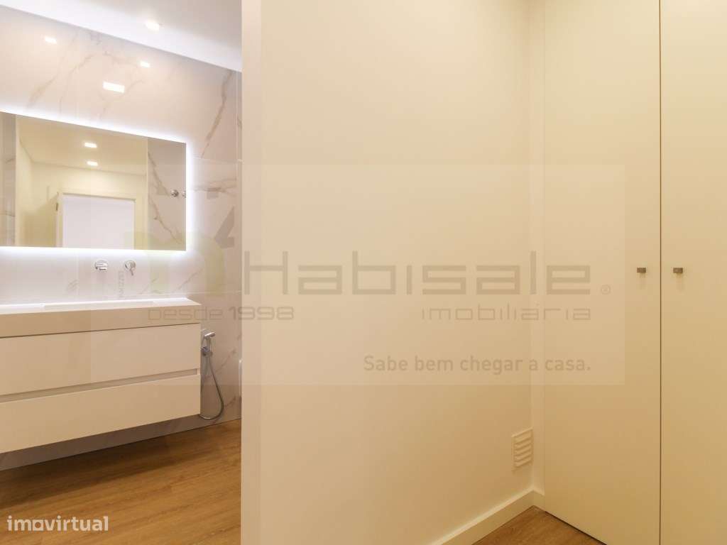 Moradia de Luxo com elevador, piscina e vista panorâmica, em Loures-35