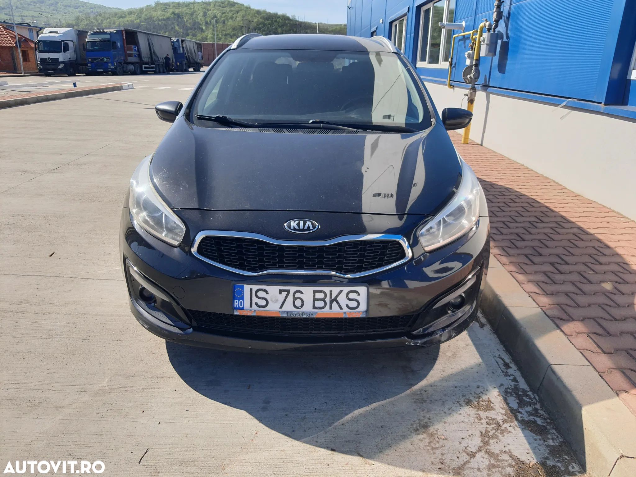 Kia Ceed - 1