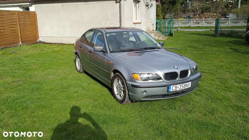 BMW Seria 3 316i - 14