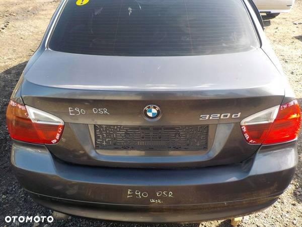 BMW E90 KLAPA TYLNA TYŁ KOMPLETNA - 1