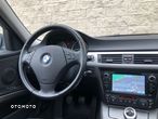 BMW Seria 3 320i - 15