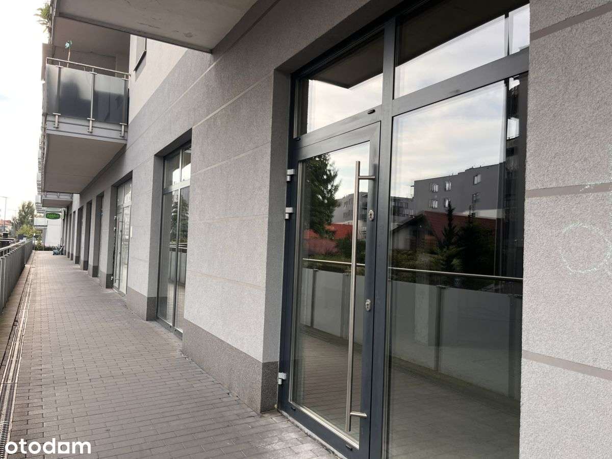 Lokal komercyjny na sprzedaż – Ząbki, część nowa-3