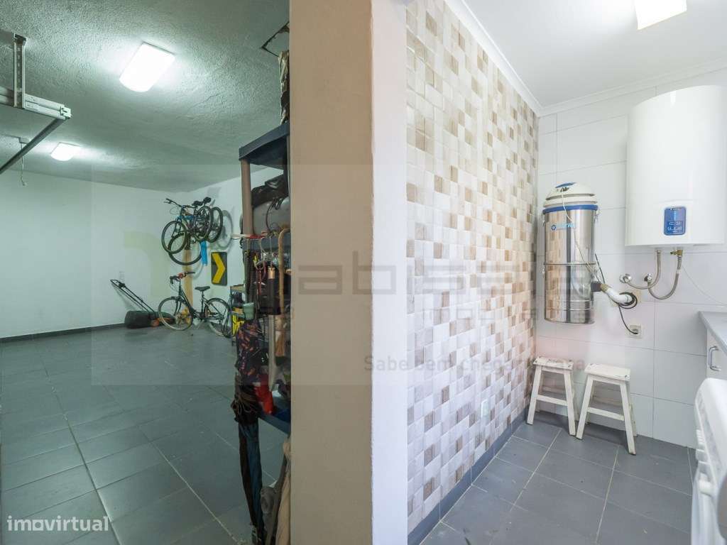 Moradia T4+1 | Casal Novo - Famões / Caneças-37