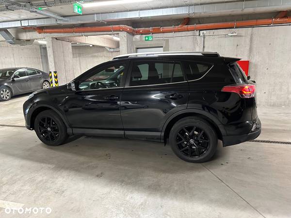 Toyota RAV4 2.5 XLE - 3