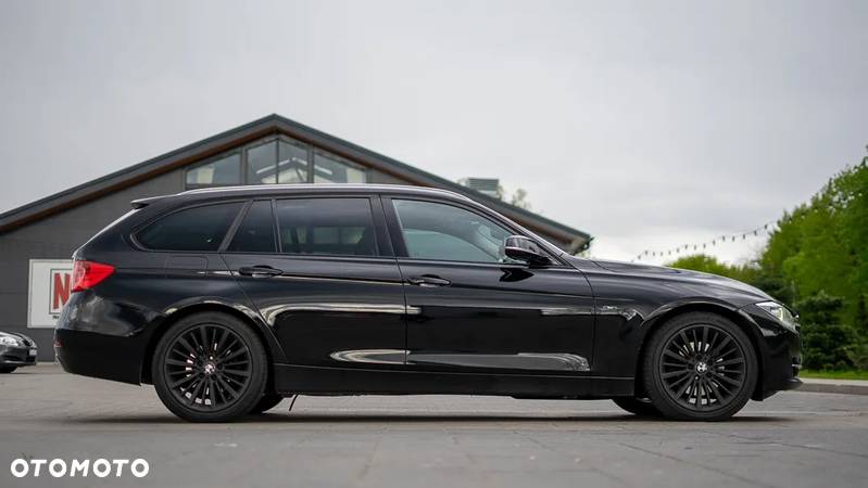 BMW Seria 3 320d Sport Line - 20