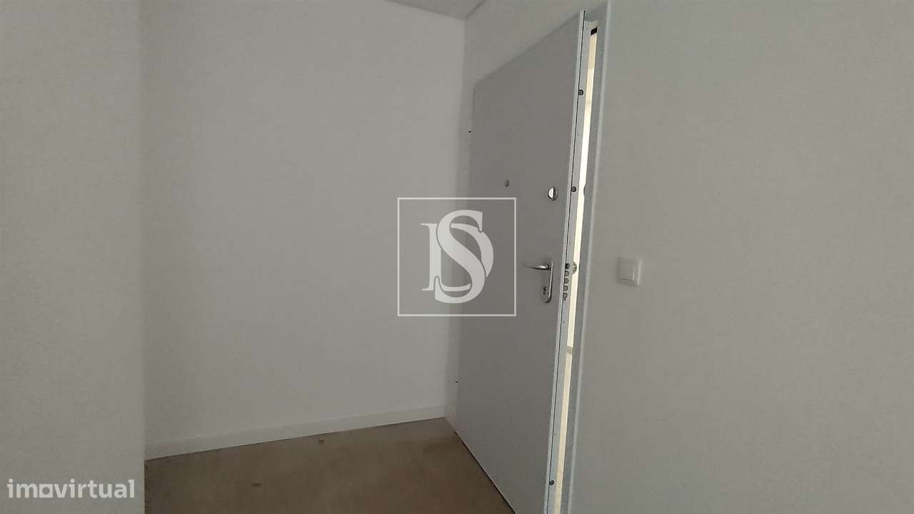 Apartamento T2 Venda em Esgueira,Aveiro-28