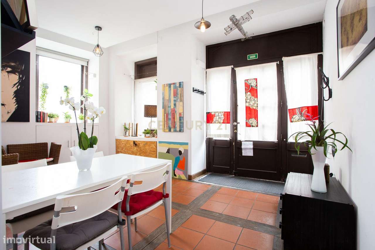 Apartamento com 3 quartos na Estrela, Lisboa-2