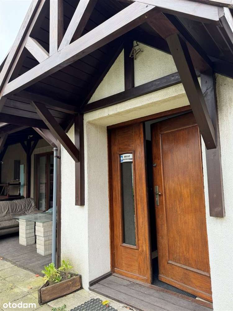 Dom z lokalami handlowymi - centrum Pyskowic. - Pełny obrazek: 4/15