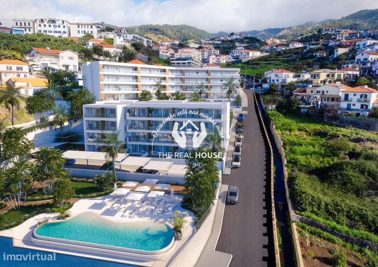 Empreendimento de Luxo na Calheta – T0 Novo, Mobilado com Piscina e-0