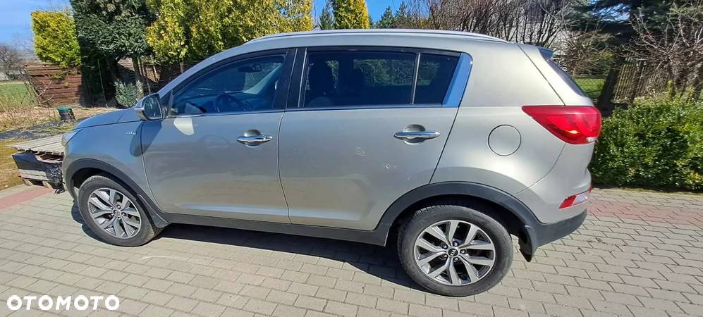 Kia Sportage - 10