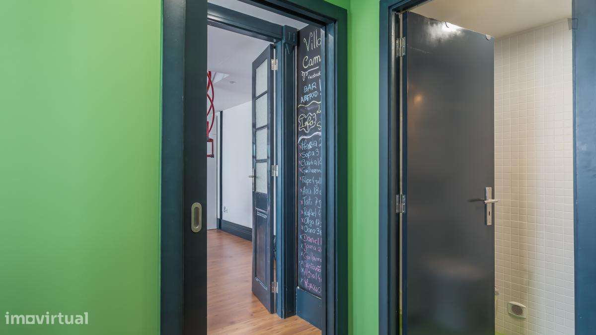 Quarto - localizado em Paranhos Porto - Grande imagem: 5/10