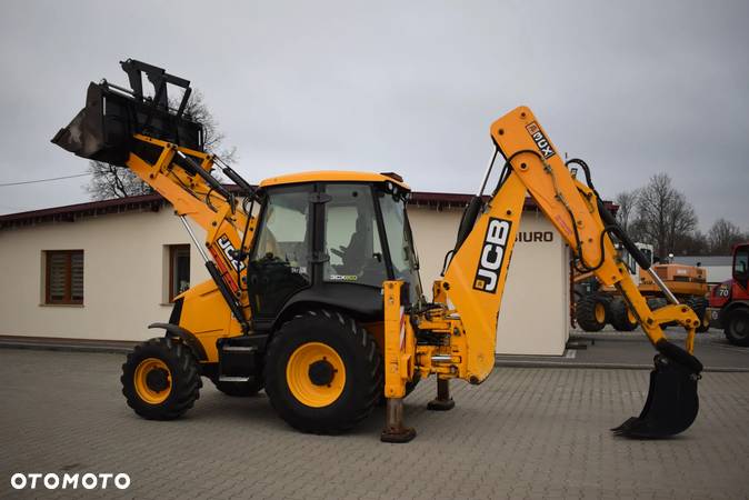 JCB 3CX Rok 2017 - 12