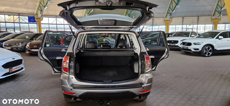 Subaru Forester 2.0D Exclusive - 16