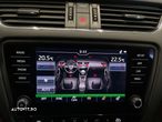 Skoda Octavia 2.0 TDI DSG Style - 18