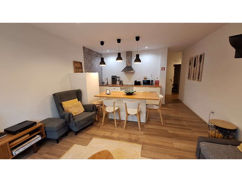 Moradia T5 Remodelada com Painéis Fotovoltaicos - Monte Santos, Sintra-20