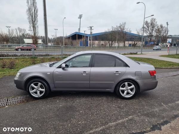 Hyundai Sonata 2.4 GLS Active - 12