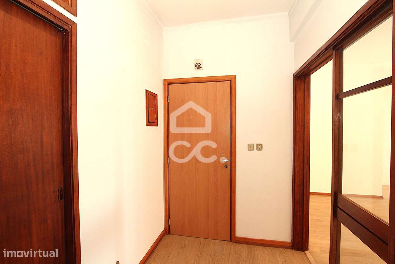 Apartamento T1 na 2ª linha de Armação de Pêra – O seu refúgio no Algar - Grande imagem: 4/22