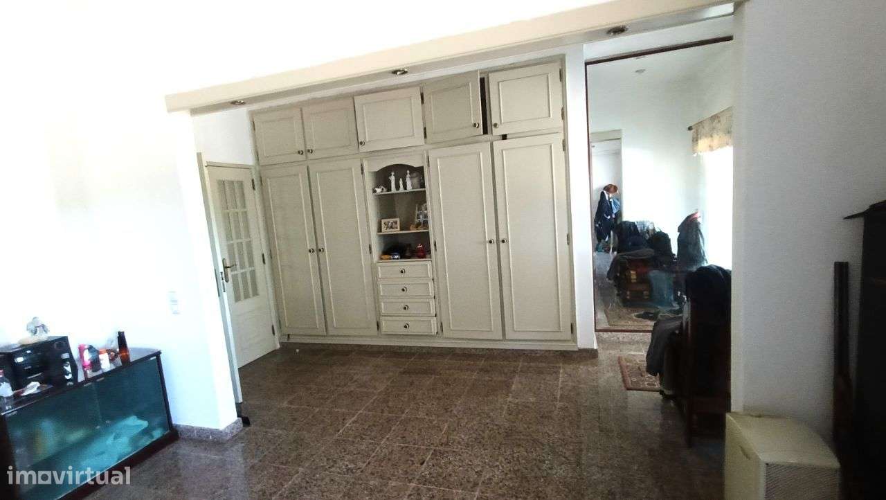 Quinta Pegões Velhos, junto á adega, com moradia e armazém lote 3,8 ha-21