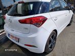 Hyundai i20 1.2 Comfort - 10