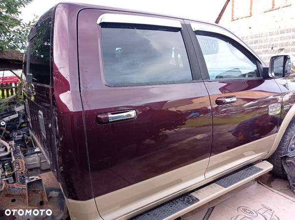 DODGE RAM DRZWI PRAWE KOD LAK PR8 - 1