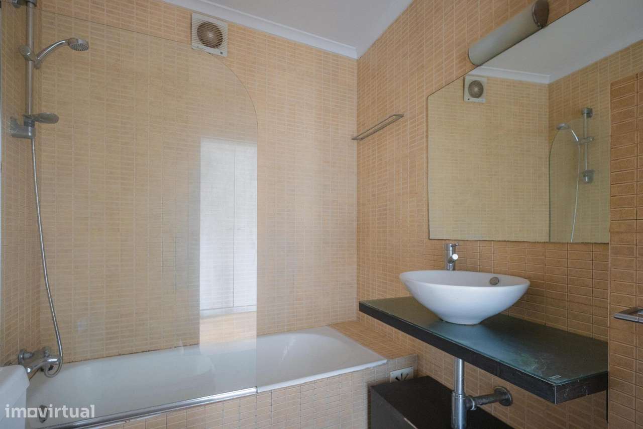 Apartamento T3 duplex- Centro de Matosinhos-9