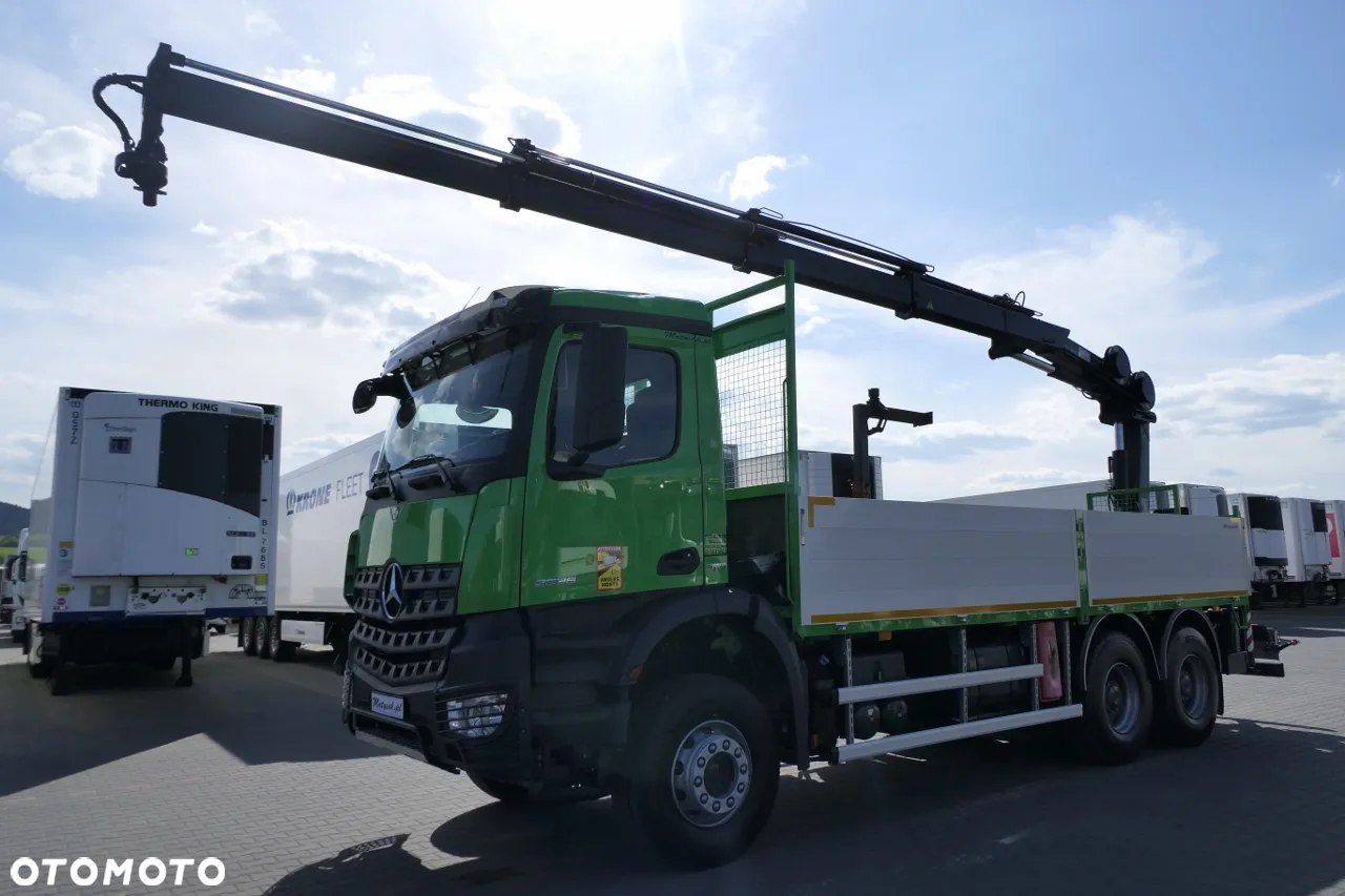 Mercedes-Benz AROCS 2636 / 6x4 / SKRZYNIOWY - 6,4 M /+ HDS HIAB 144 wysów: 10,4 M / EURO 6 / ROTATOR / - 2