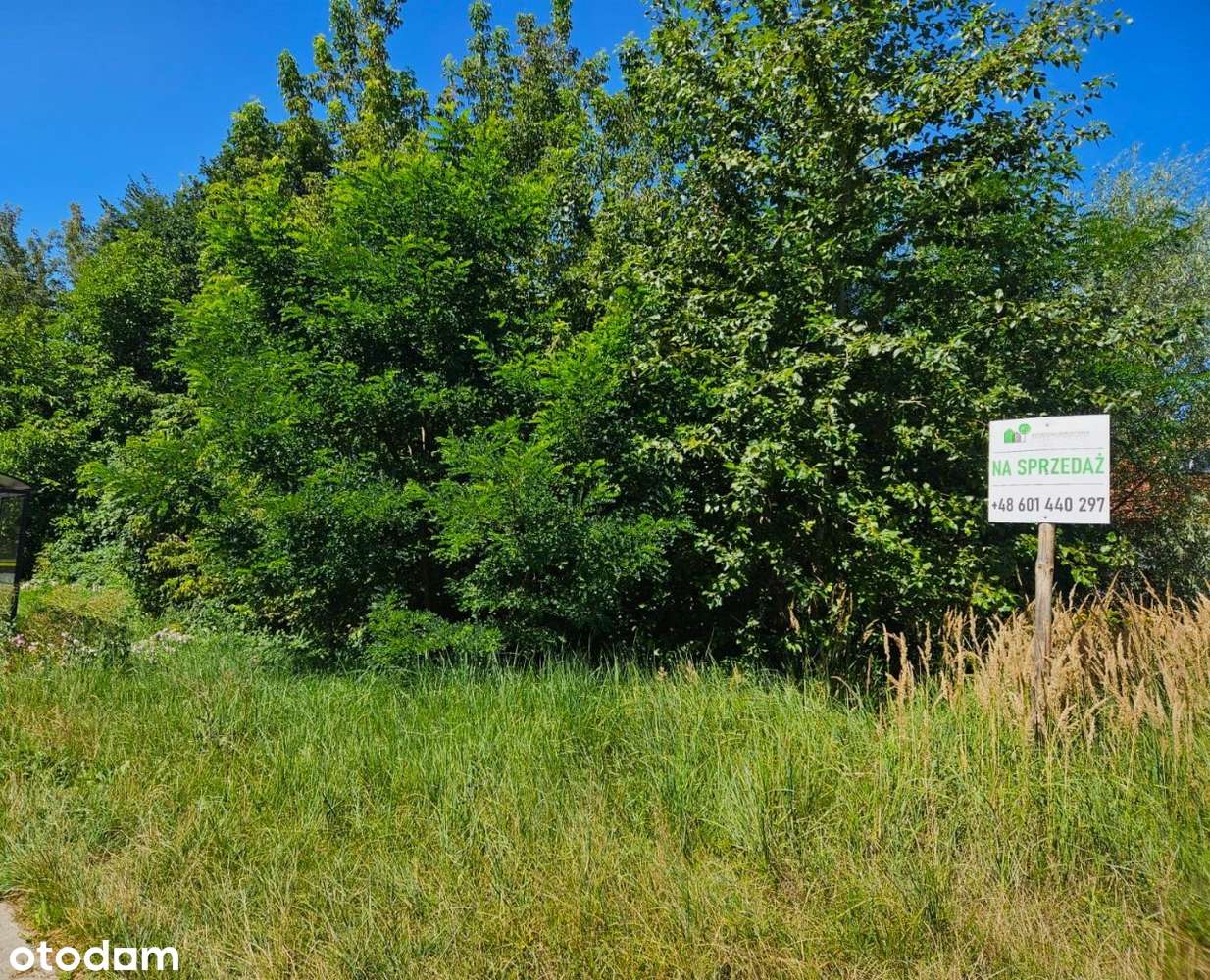 Atrakcyjna działka budowlana w Dąbrowie Górniczej-0