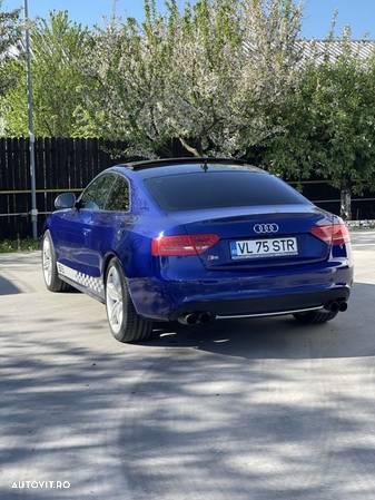 Audi S5 Coupe 4.2 FSI - 8