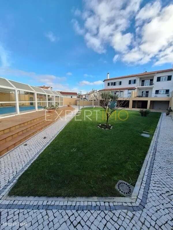 Moradia T7 com piscina coberta, em São Martinho do Porto - Alcobaça - Grande imagem: 3/25