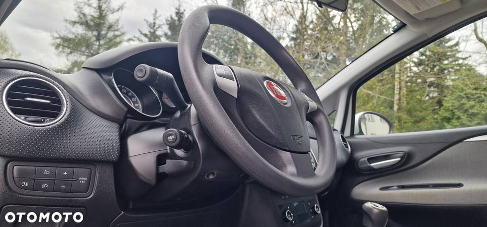 Fiat Punto Evo 1.4 8V Dynamic - 40
