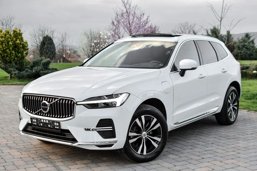 Volvo XC60 II [2017 - Prezent] Recharge T6 Twin Engine eAWD Inscription Expression 2022