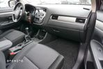 Mitsubishi Outlander 2.0 Intense 2WD - 15