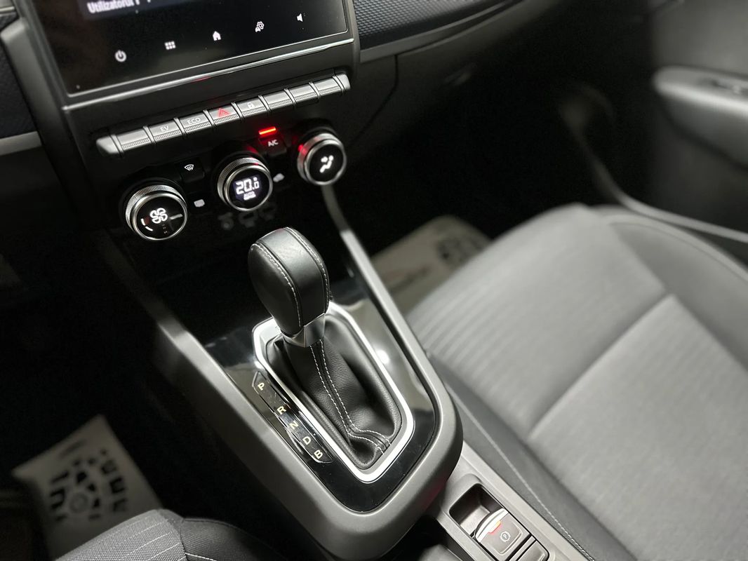 Renault Arkana E-TECH Hybrid Intens - 13