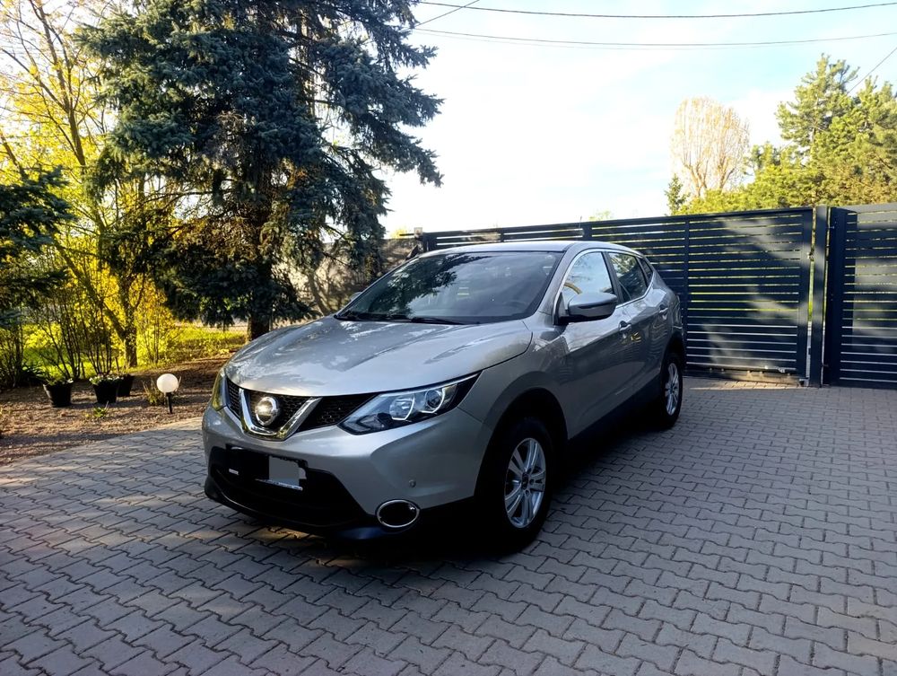 Nissan Qashqai II (2013-2021) 1.2 DIG-T Xtronic N-Vision 2015