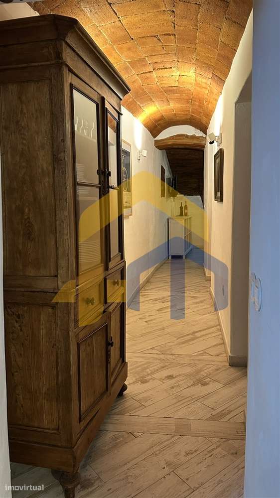 🏡 Moradia Térrea em Banda T2 no Centro de Estremoz-22
