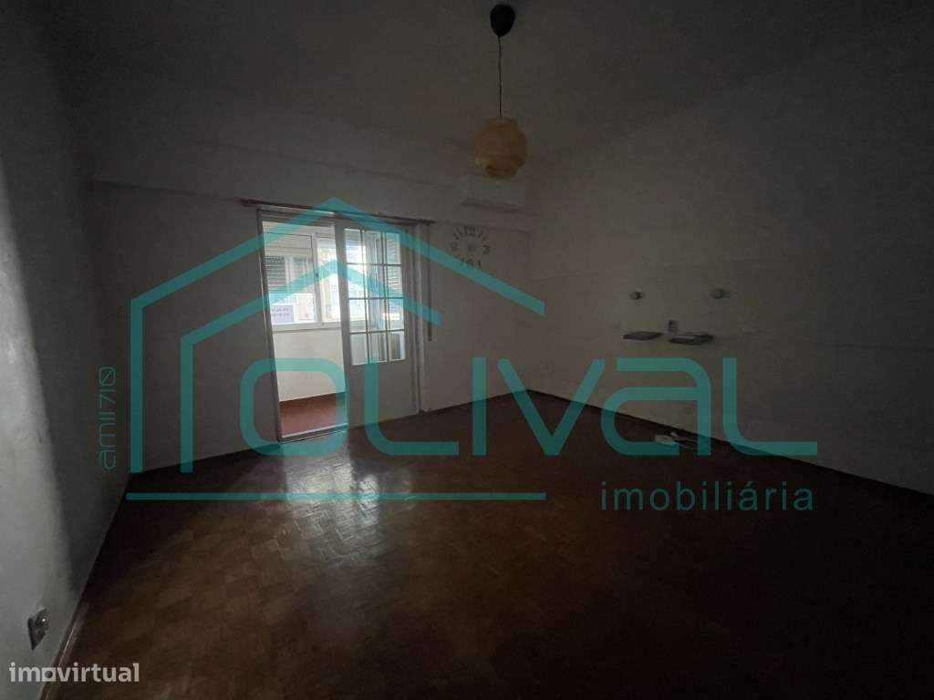 *****RESERVADO***** APARTAMENTO T2 CENTRO DE ALVERCA-6