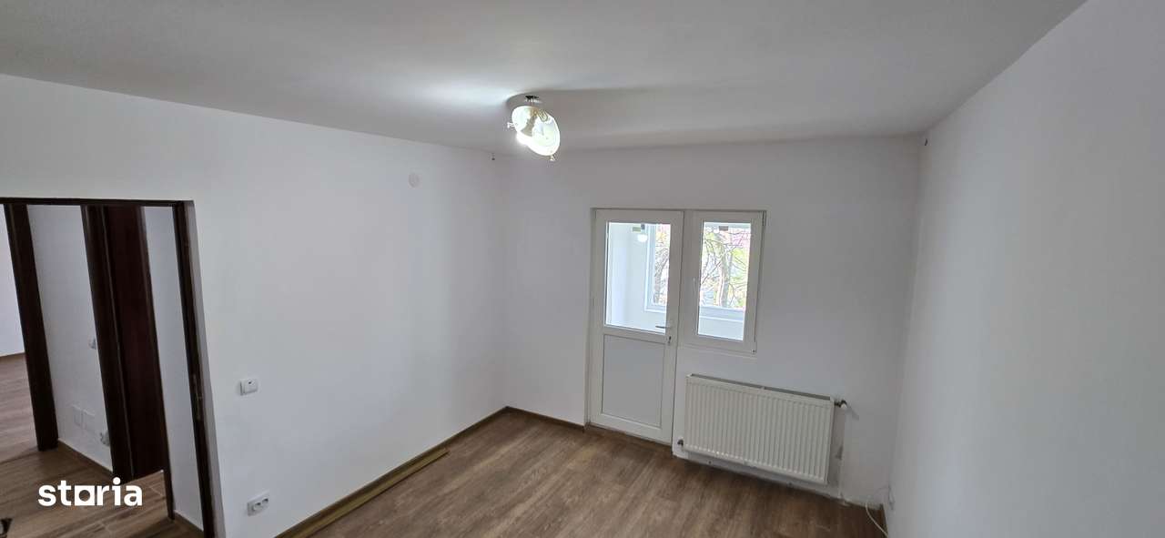 Apartament 2 camere de vanzare la cheie,etajul 2/3, Focsani-4