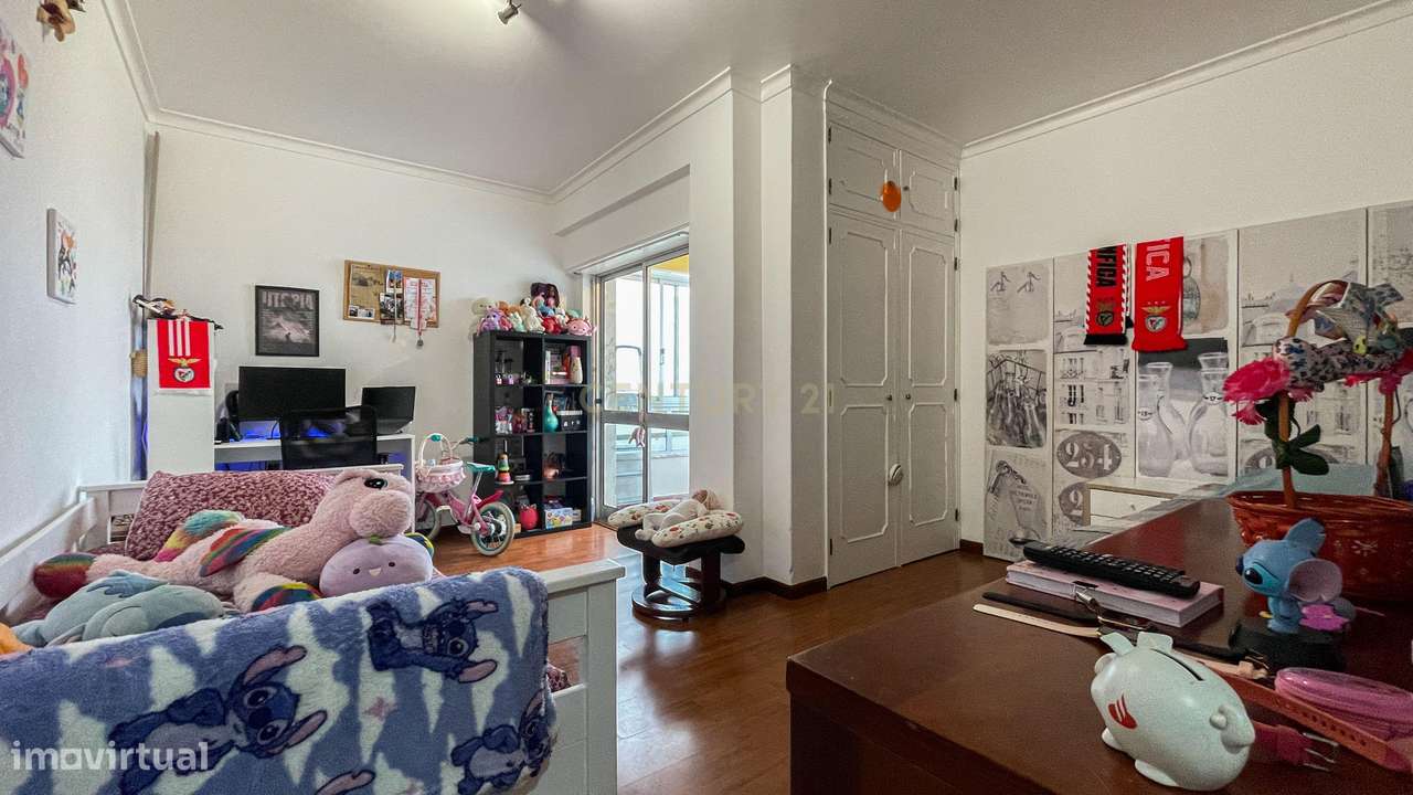 Apartamento T2 Remodelado - Agualva-18