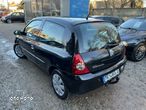 Renault Clio - 10