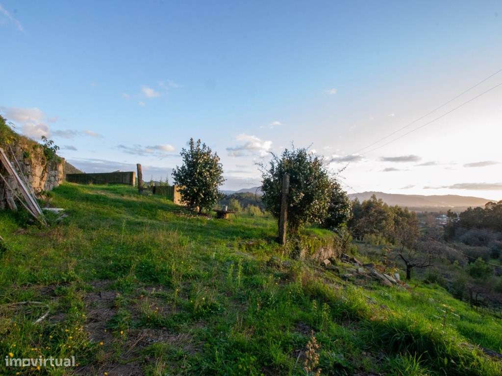 Moradia em Pedra para Recuperar com Projeto | Cabração, Ponte de Lima - Grande imagem: 4/12