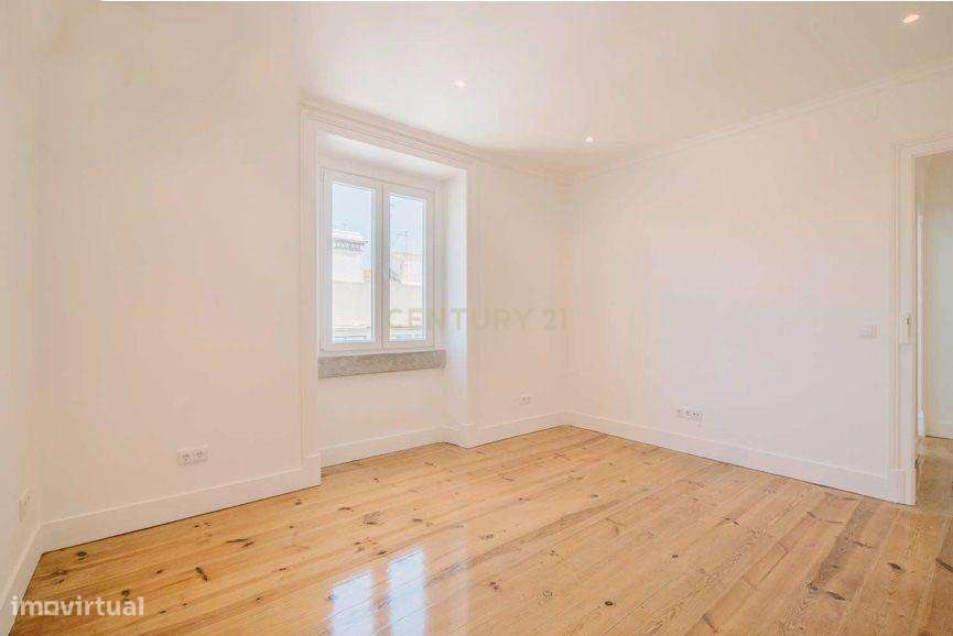 Apartamento T3 para Arrendamento na Ajuda – Lisboa - Grande imagem: 2/18