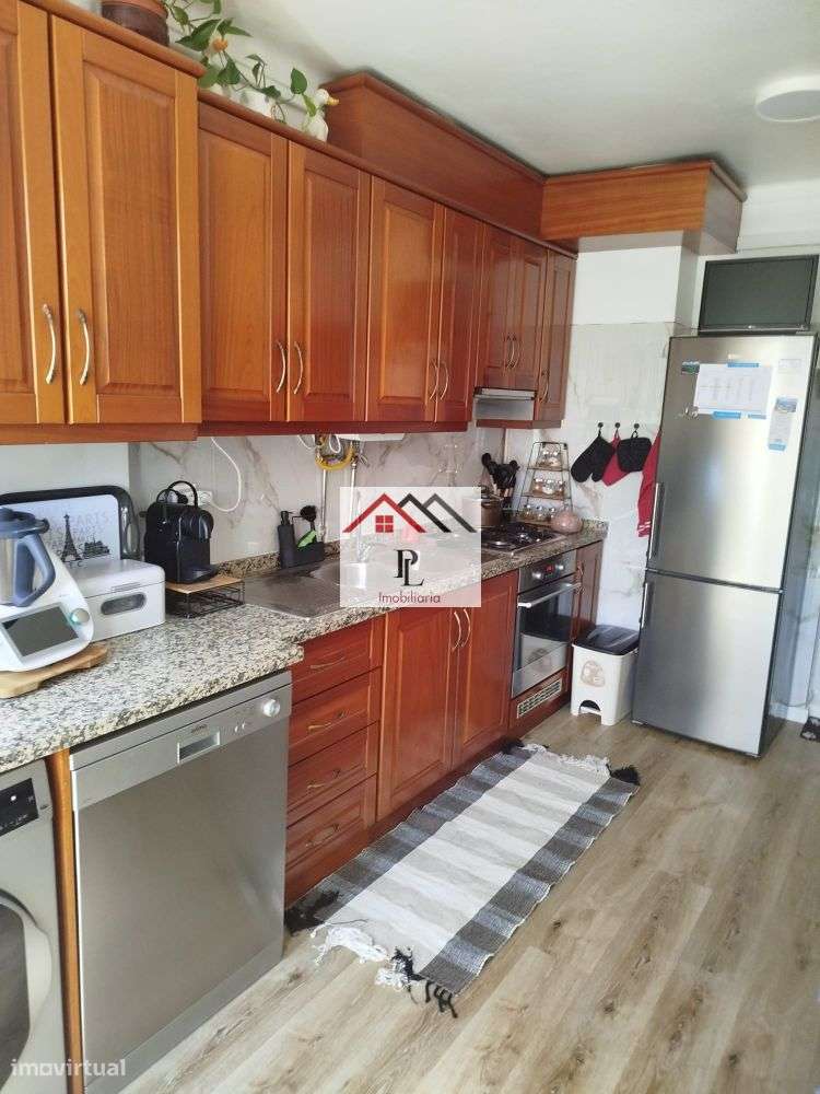 Apartamento T3 a 2 minutos da Estação Coimbra B - Grande imagem: 2/43