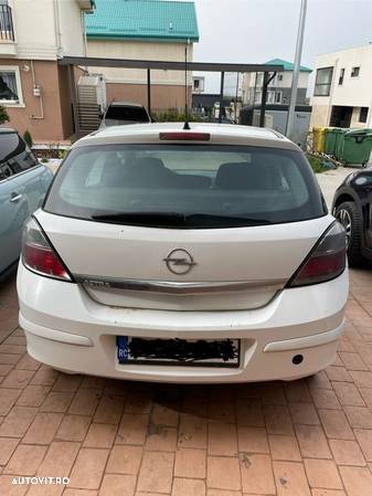 Opel Astra 1.6 Edition - 2