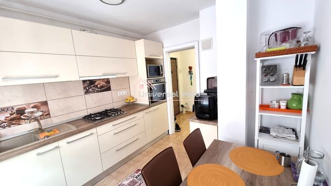 Apartament modern cu 4 camere, in Manastur-13