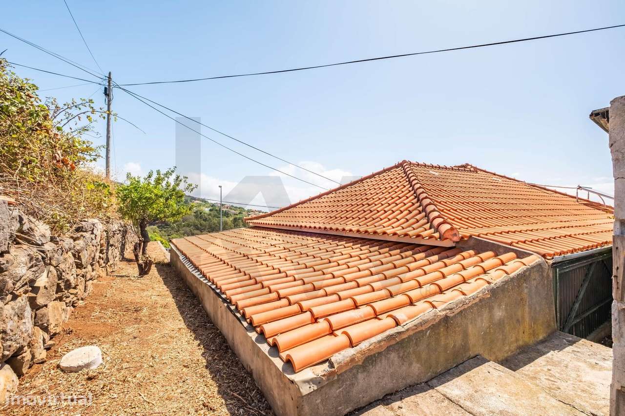 Moradia térrea T3 com vista mar, garagem e logradouro a poucos minutos - Grande imagem: 4/26