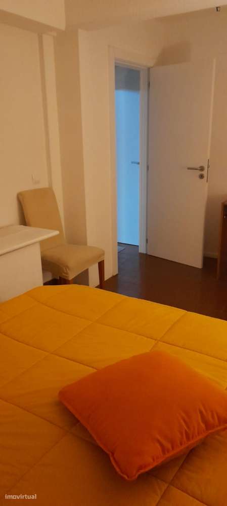 Quarto - localizado em Lisbon - Grande imagem: 4/6