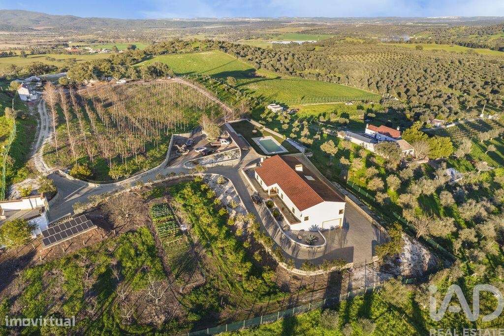 Propriedade T5 em Redondo de 757,00 m2 - Grande imagem: 3/30